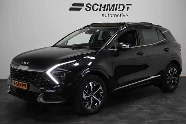 Zwart Occasion 2024 Kia Sportage Plus SUV | € 31.995 (Goede deal) - Afbeelding 1/4