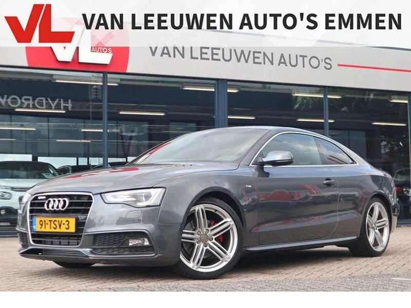 Grijs Gebruikt 2012 Audi A5 Proline Coupé | € 9.248 - Afbeelding 1/4