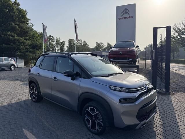 Grijs Gebruikt 2023 Citroën C3 Shine Hatchback | € 15.950 (Goede deal) - Afbeelding 1/4