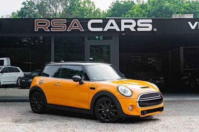Oranje Gebruikt 2016 Mini Cooper S Hatchback | € 17.250 (Eerlijke prijs) - Afbeelding 1/4