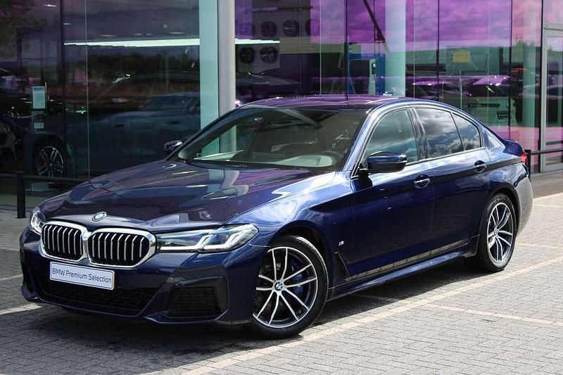 Occasion BMW 530 Executive 252 PK (185 kW) 2021 Blauw, metallic lak Sedan