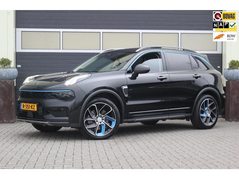 Zwart Gebruikt 2022 Lynk & Co 01 SUV | € 22.900 (Goede deal) - Afbeelding 1/4