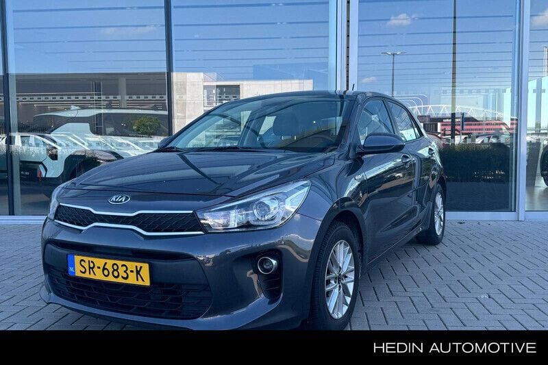 Grijs Gebruikt 2018 Kia Rio Turbo Hatchback | € 13.995 (Eerlijke prijs) - Afbeelding 1/4
