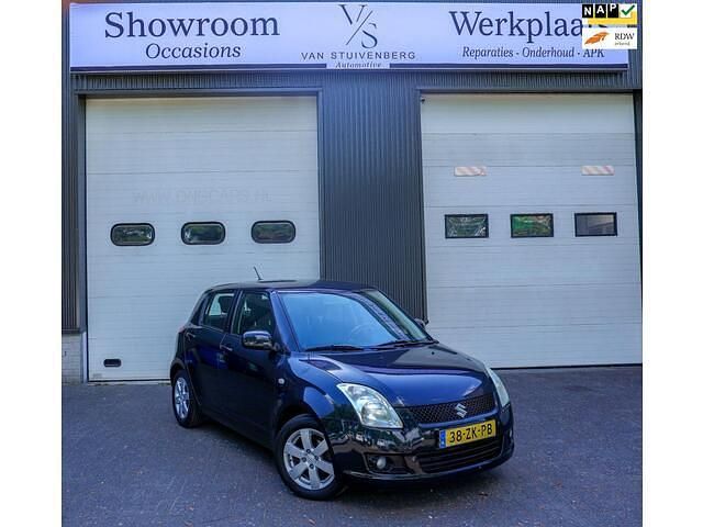 Zwart Gebruikt 2008 Suzuki Swift Hatchback | € 5.950 (Iets duurder) - Afbeelding 1/4