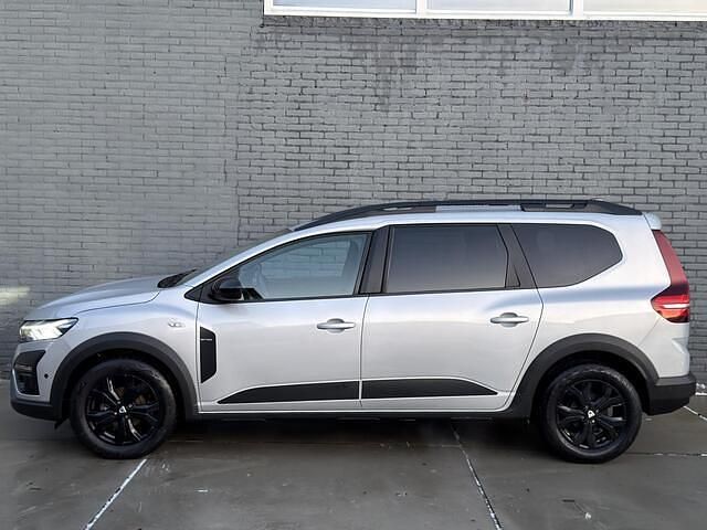 Occasion Dacia Jogger Extreme 110 PK (80 kW) 2022 Grijs MPV