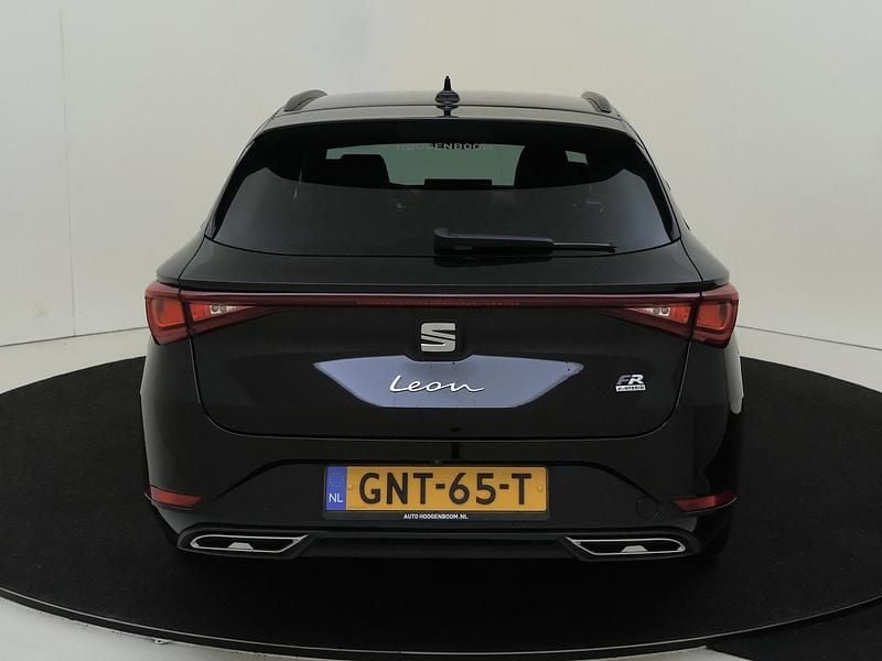 Occasion Seat Leon ST FR 204 PK (150 kW) 2024 Zwart Stationwagen