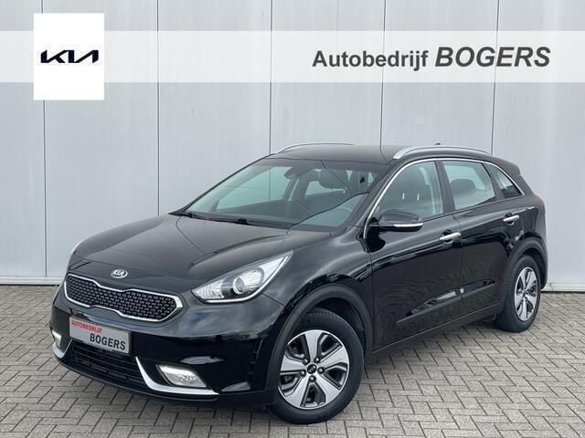 Zwart Gebruikt 2017 Kia Niro First Edition SUV | € 17.440 (Eerlijke prijs) - Afbeelding 1/4