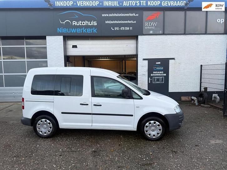 Wit Gebruikt 2006 VW Caddy Life MPV | € 4.799 (Eerlijke prijs) - Afbeelding 1/4