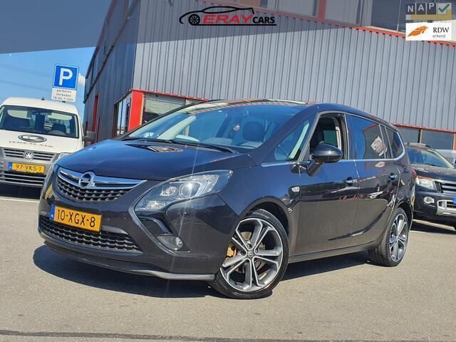 Zwart Gebruikt 2012 Opel Zafira Tourer Cosmo MPV | € 9.499 (Eerlijke prijs) - Afbeelding 1/4