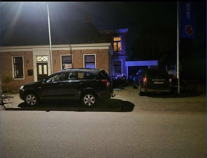 Zwart Occasion 2007 Chevrolet Captiva SUV | € 2.999 (Iets duurder) - Afbeelding 1/4