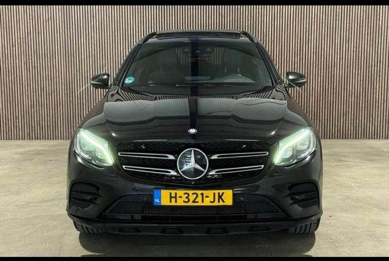 Zwart Gebruikt 2016 Mercedes GLC250 Edition 1 Stationwagen | € 24.500 (Duur) - Afbeelding 1/4