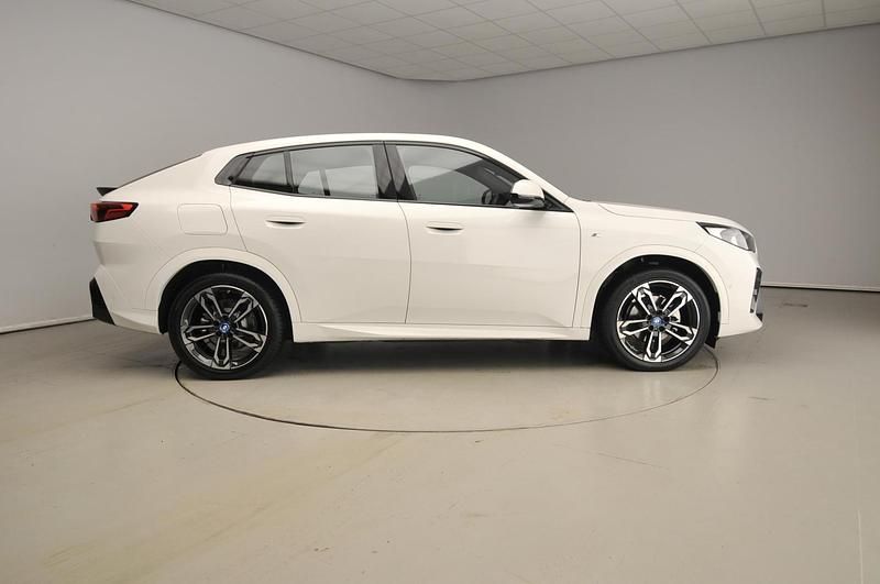 Occasion BMW iX2 Shadowline 150 kW (204 PK) 2024 Wit SUV