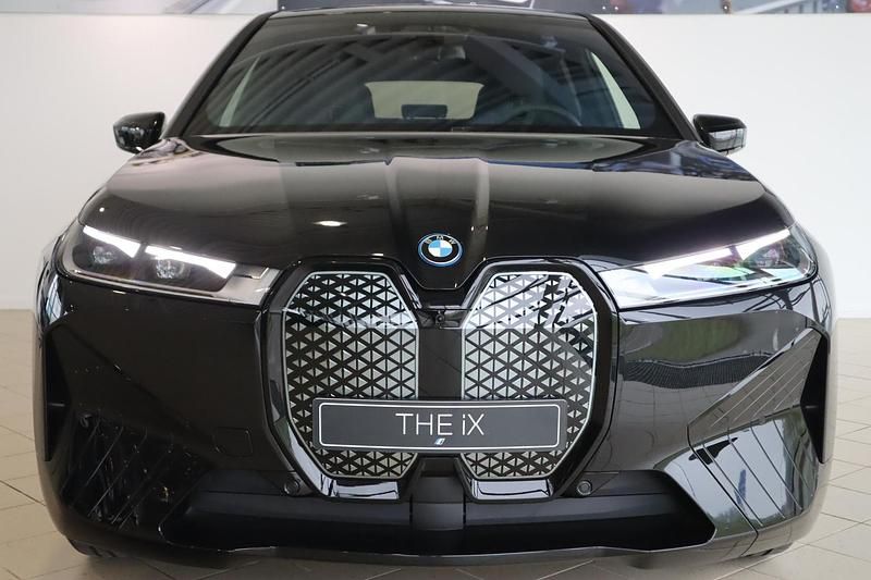 Occasion BMW iX Performance 239 kW (326 PK) 2025 Zwart SUV
