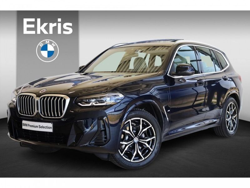 M carbonschwarz metallic (zwart metallic) Gebruikt 2023 BMW X3 Basis SUV | € 56.900 (Super prijs) - Afbeelding 1/4