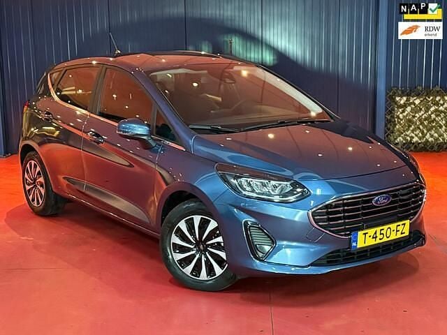 Occasion Ford Fiesta Titanium 125 PK (91 kW) 2023 Blauw Hatchback