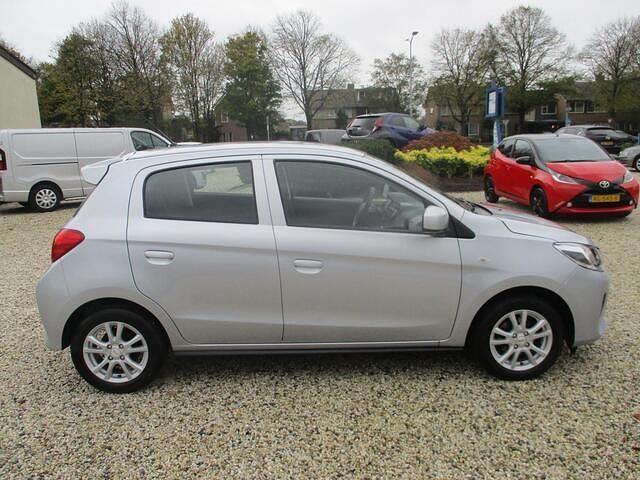 Occasion Mitsubishi Space Star 71 PK (52 kW) 2021 Grijs Hatchback