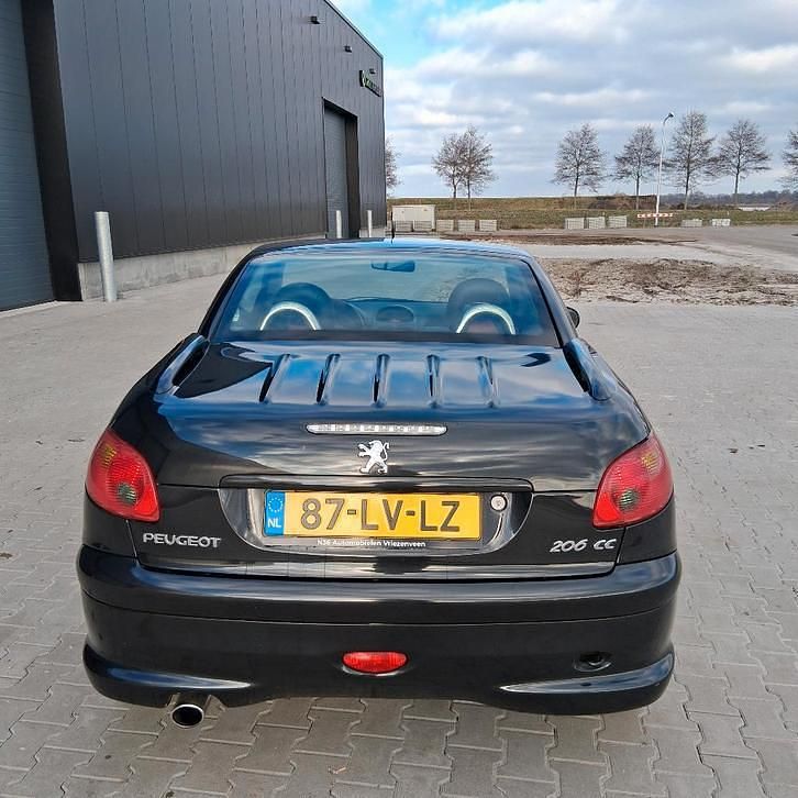 Occasion Peugeot 206 CC 136 PK (100 kW) 2003 Cabriolet