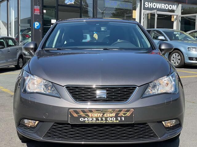 Grijs Gebruikt 2015 Seat Ibiza Style Sedan | € 8.499 (Eerlijke prijs) - Afbeelding 1/4