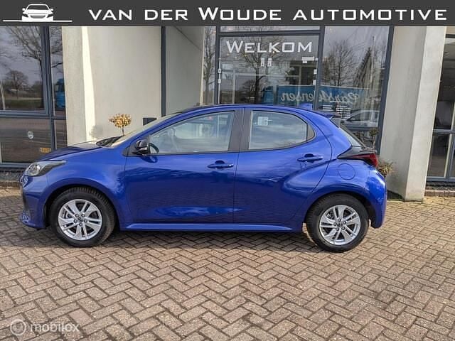 Occasion Mazda 2 Center-Line 116 PK (85 kW) 2024 Blauw Hatchback
