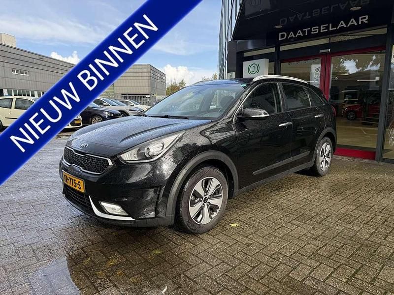 Zwart Gebruikt 2018 Kia Niro SUV | € 15.944 (Goede deal) - Afbeelding 1/4
