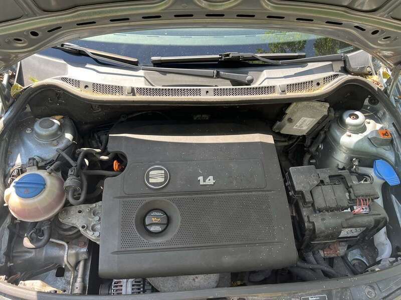 Gebruikt 2006 Skoda Roomster Van | € 1.400 - Afbeelding 1/4