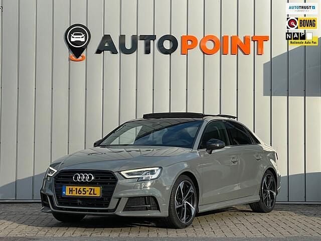 Grijs Gebruikt 2020 Audi A3 S-Line Sedan | € 14.998 (Super prijs) - Afbeelding 1/4