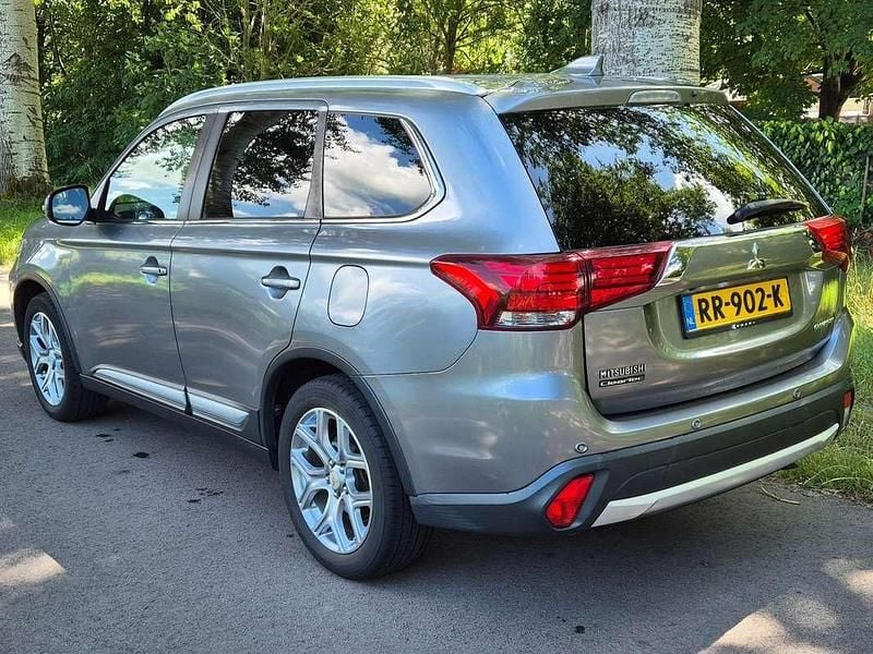 Occasion Mitsubishi Outlander 150 PK (110 kW) 2018 Grijs SUV