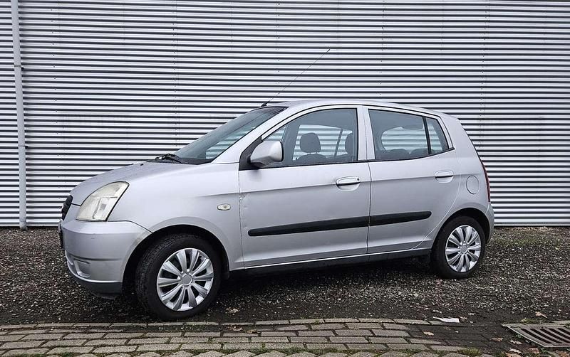 Occasion Kia Picanto 61 PK (44 kW) 2004 Grijs Hatchback