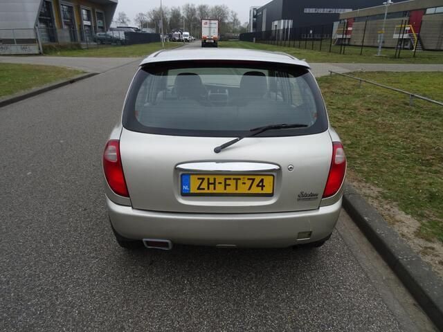 Afbeelding 4/4