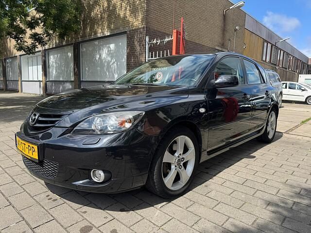 Zwart Gebruikt 2006 Mazda 3 Active Hatchback | € 2.650 (Eerlijke prijs) - Afbeelding 1/4
