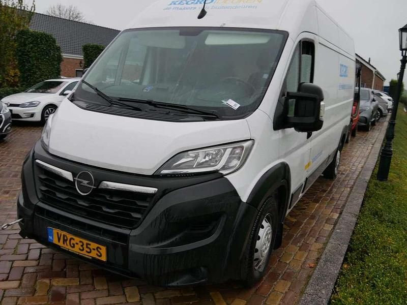 Occasion Opel Movano Edition 140 PK (102 kW) 2022 Wit Van