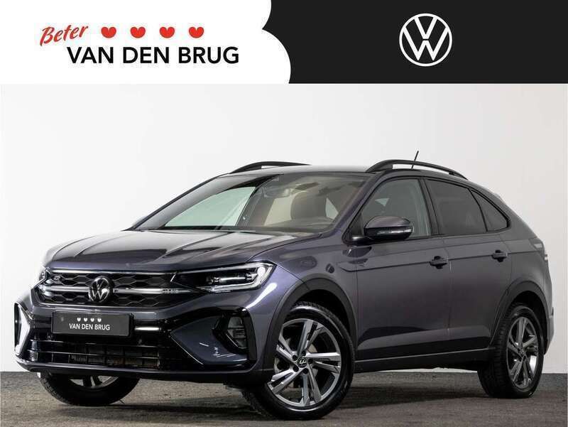 Grijs, metallic lak Gebruikt 2024 VW Taigo R-line SUV | € 28.900 (Goede deal) - Afbeelding 1/4