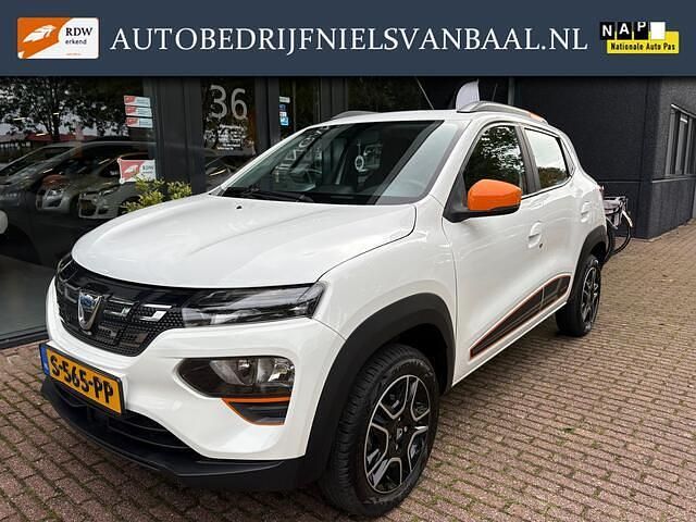 Wit Gebruikt 2022 Dacia Spring Comfort Plus Hatchback | € 9.499 (Eerlijke prijs) - Afbeelding 1/4