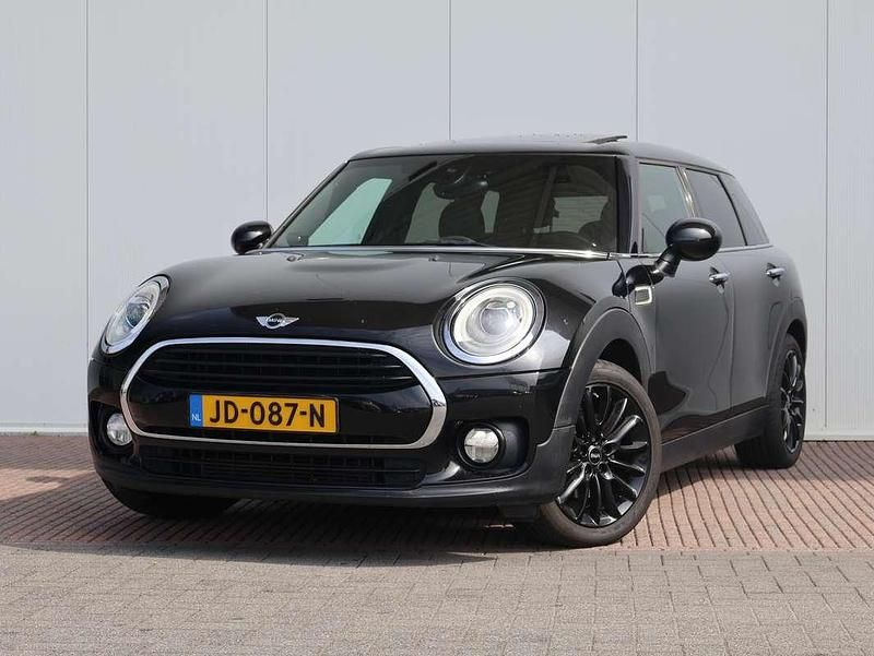 Zwart Gebruikt 2016 Mini Cooper Clubman Business Stationwagen | € 19.300 (Duur) - Afbeelding 1/4
