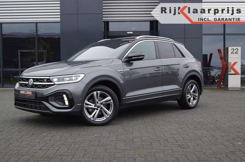 Grijs Gebruikt 2023 VW T-Roc R-line SUV | € 39.950 - Afbeelding 1/4
