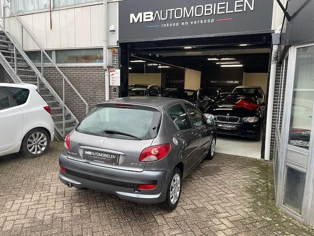 Occasion Peugeot 206 2010 Grijs Hatchback