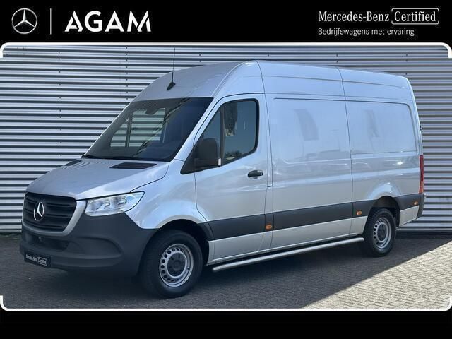 Zilver Gebruikt 2023 Mercedes Sprinter Van | € 35.950 (Goede deal) - Afbeelding 1/4