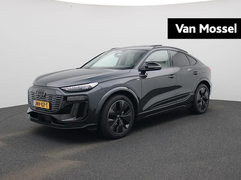 Grijs Nieuw 2025 Audi Q6 e-tron Performance SUV | € 95.900 - Afbeelding 1/4