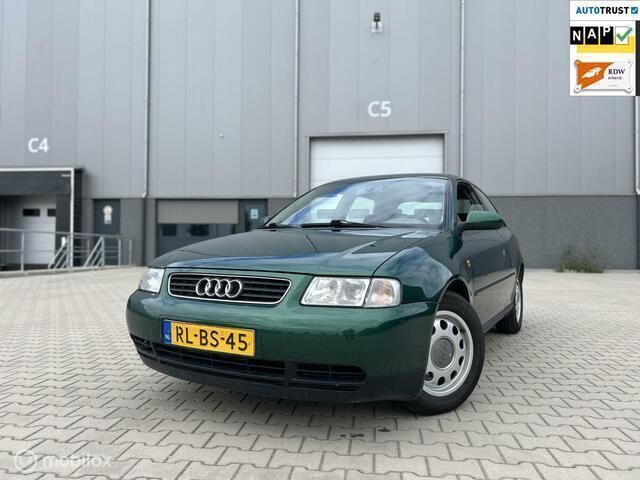 Groen Gebruikt 1997 Audi A3 Ambiente Hatchback | € 1.249 (Eerlijke prijs) - Afbeelding 1/4
