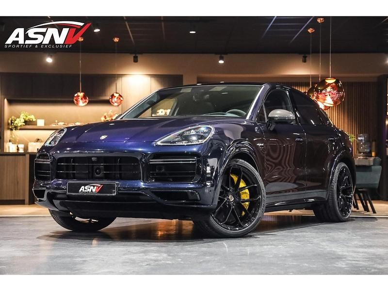 Blauw Gebruikt 2022 Porsche Cayenne Turbo S SUV | € 108.945 (Eerlijke prijs) - Afbeelding 1/4