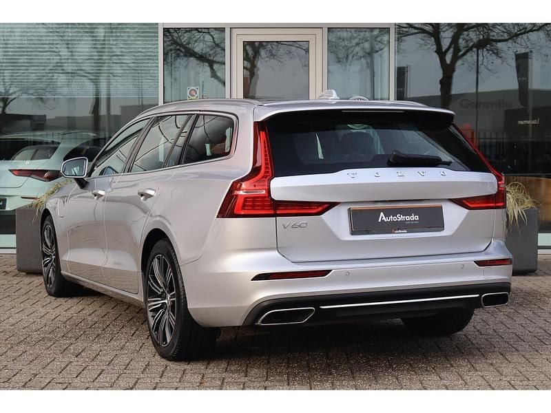 Occasion Volvo V60 Business Edition 253 PK (186 kW) 2020 Grijs Stationwagen