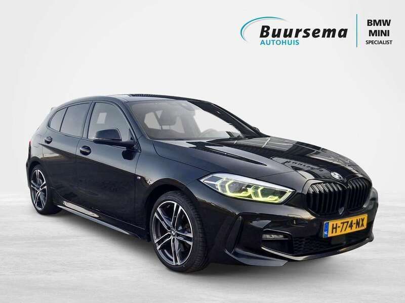 Zwart Gebruikt 2020 BMW 118 Efficient Dynamics Hatchback | € 18.900 (Eerlijke prijs) - Afbeelding 1/4