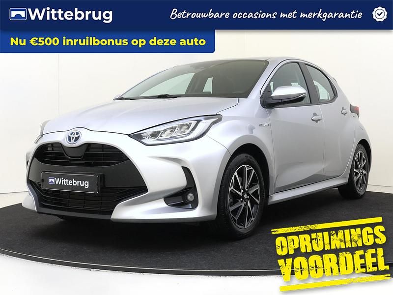 Grijs Occasion 2020 Toyota Yaris Hybrid Edition Hatchback | € 19.925 (Eerlijke prijs) - Afbeelding 1/3