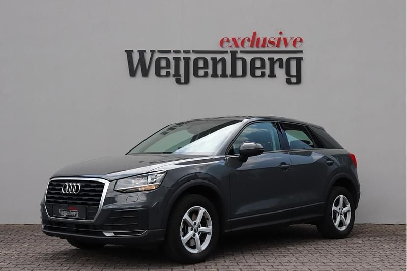 Grijs Gebruikt 2017 Audi Q2 SUV | € 16.950 (Goede deal) - Afbeelding 1/4