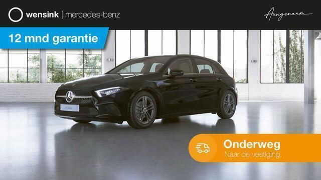 Zwart Gebruikt 2019 Mercedes A160 Advantage Hatchback | € 19.850 (Eerlijke prijs) - Afbeelding 1/4