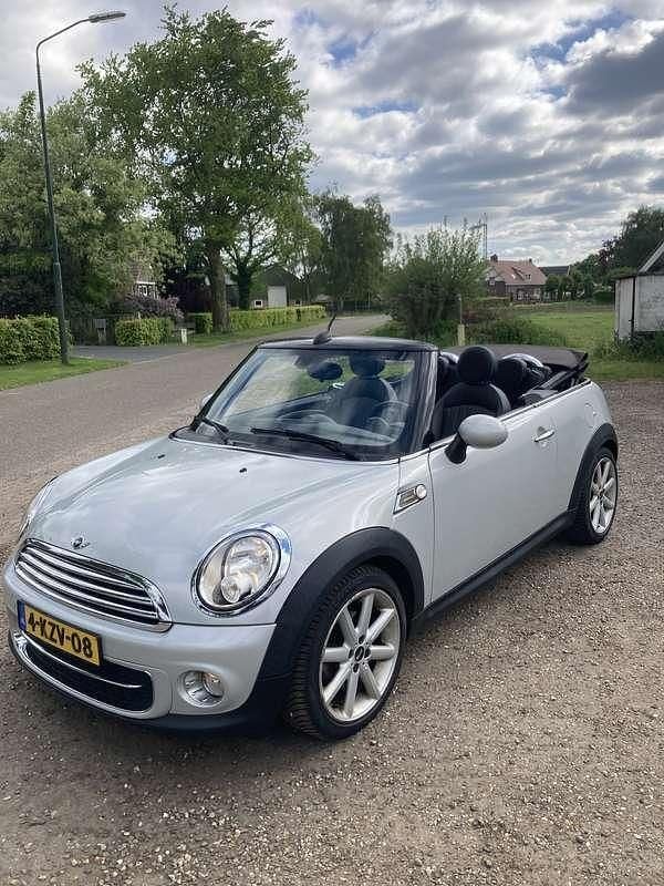 Wit Gebruikt 2013 Mini Cooper Cabriolet Chili Cabriolet | € 7.500 - Afbeelding 1/4
