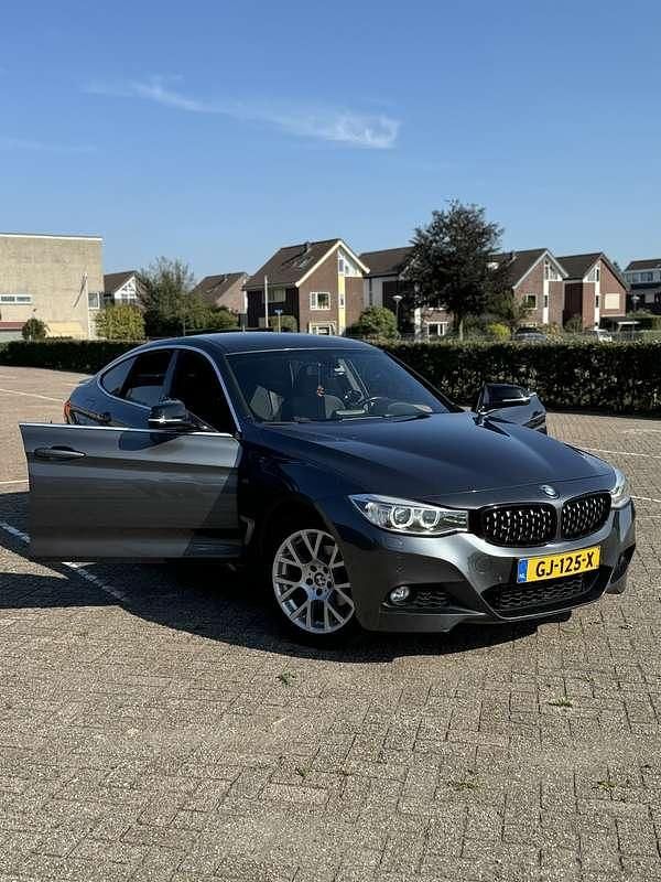 Occasion BMW 320 184 PK (135 kW) 2015 Grijs Sedan