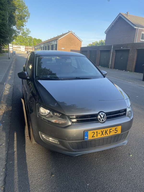 Gebruikt 2012 VW Polo Comfortline Sedan | € 5.300 (Goede deal) - Afbeelding 1/4
