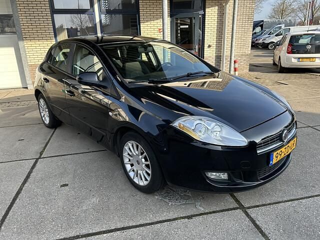 Occasion Fiat Bravo 90 PK (66 kW) 2007 Zwart Hatchback