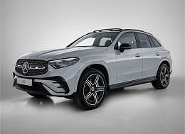 Licht manufaktur alpinegrijs uni Nieuw 2025 Mercedes GLC300 Sport Edition SUV | € 85.239 (Iets duurder) - Afbeelding 1/4